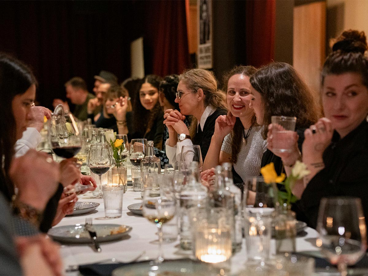 Beim Weihnachtsessen