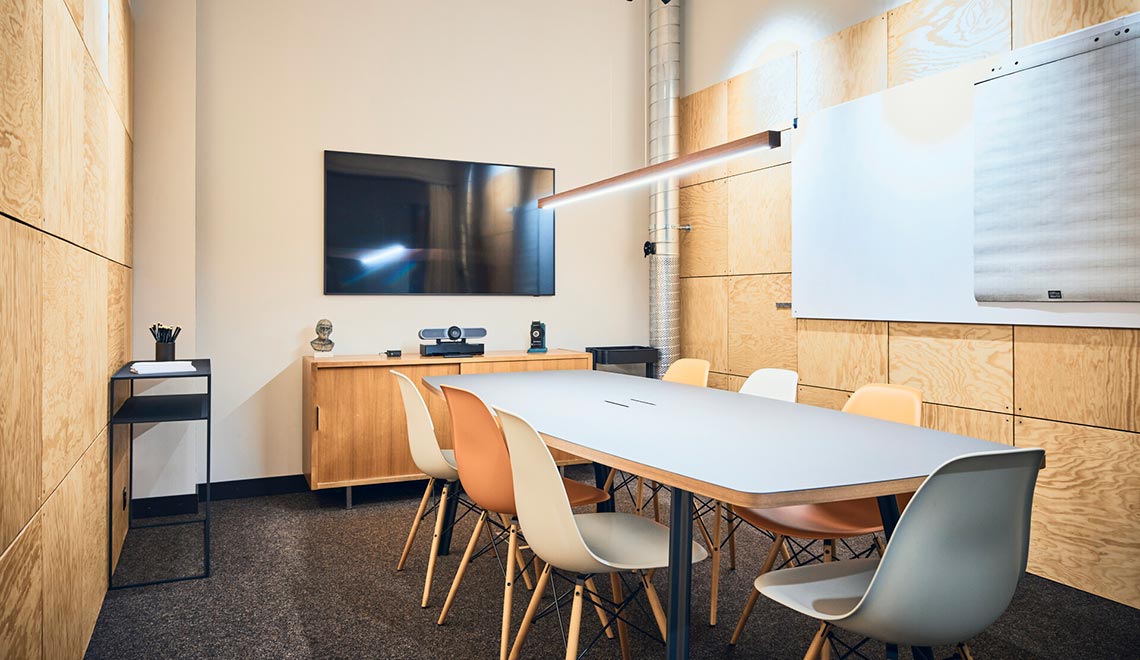 Meeting-Raum «First Row» im Westhive Zürich Hardturm