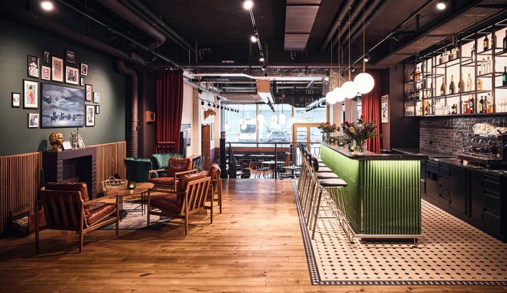 «Green Room» im Westhive Zürich Hardturm