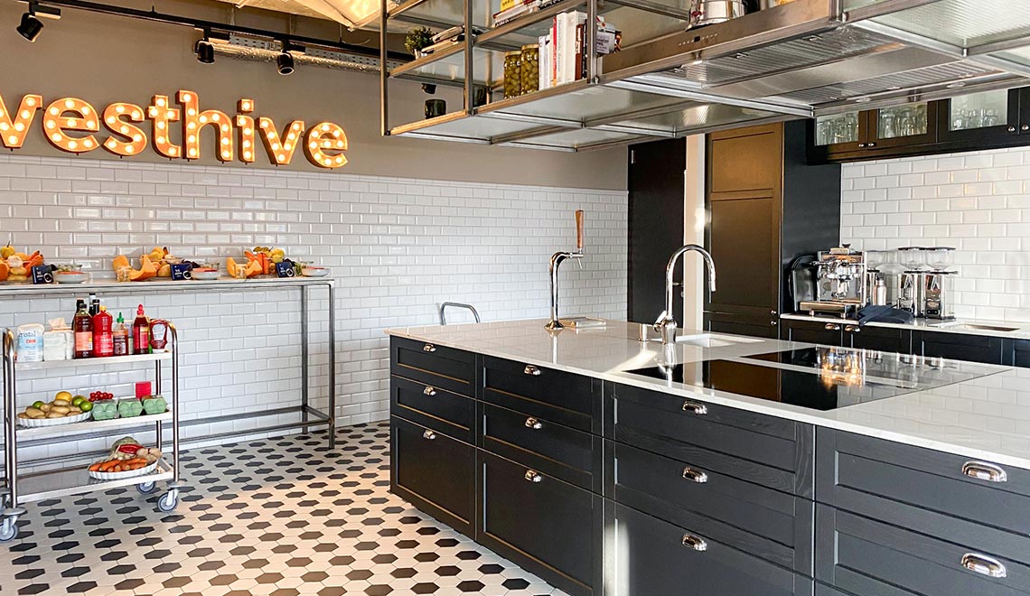 Rooftop Kitchen im Westhive Zürich Hardturm